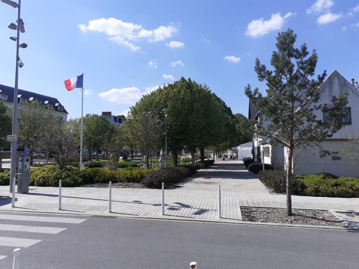Studio Centre - Tout Confort - Tout à pied La Baule-Escoublac Extérieur photo